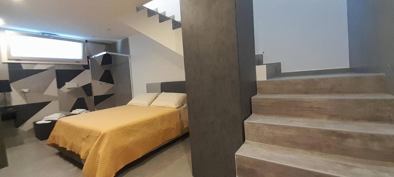 Villa Con Piscina Aria Di Sole Francavilla Fontana Exterior foto