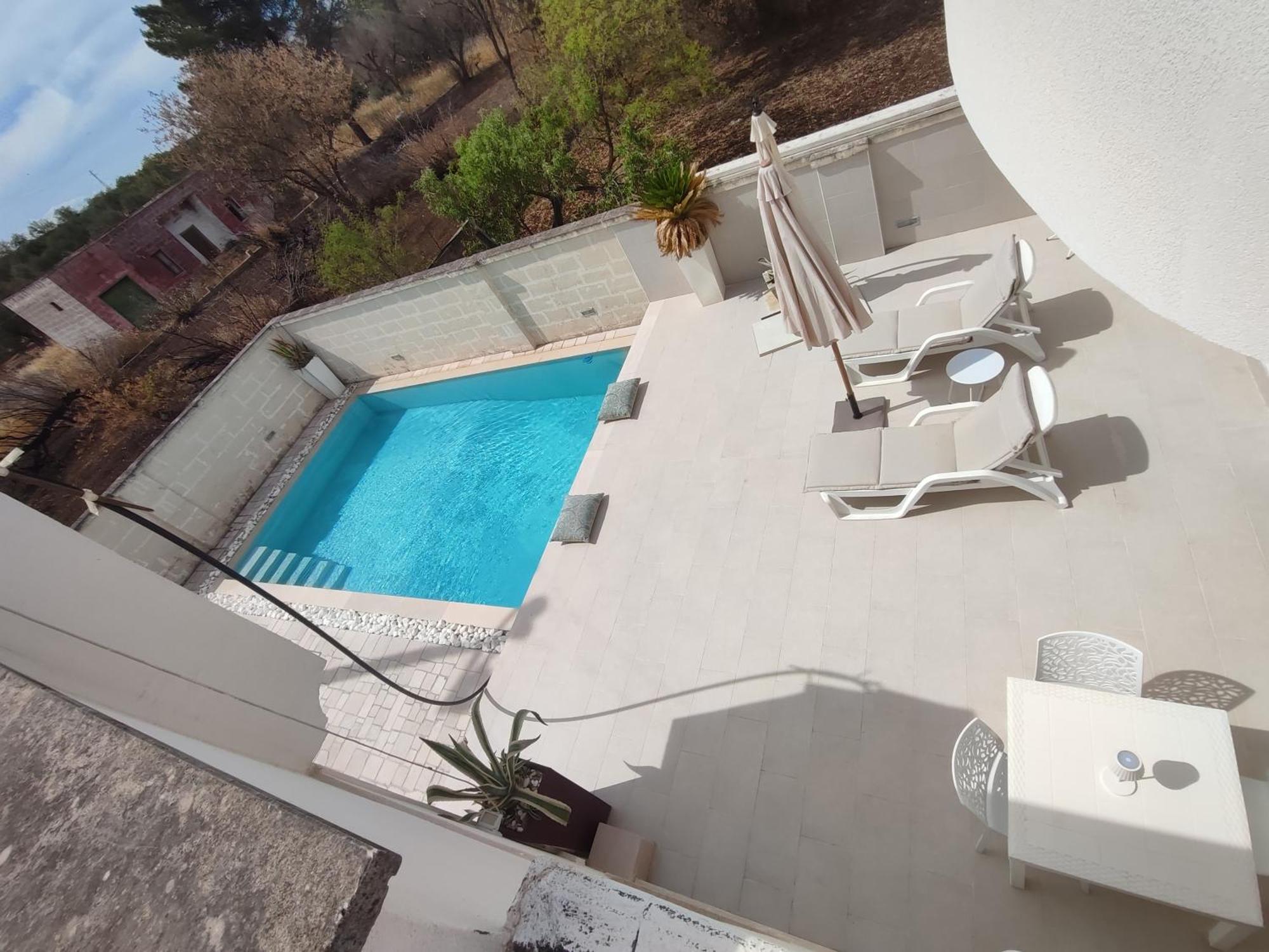 Villa Con Piscina Aria Di Sole Francavilla Fontana Exterior foto